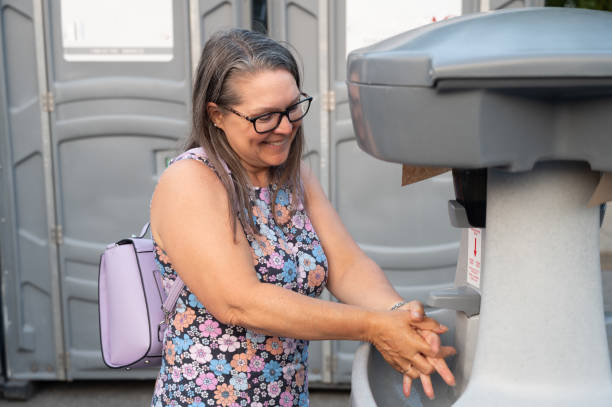 Best Porta potty delivery and setup  in Martinsville, VA